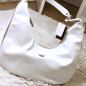 🚫SOLD🚫 Authentic Guess Bag